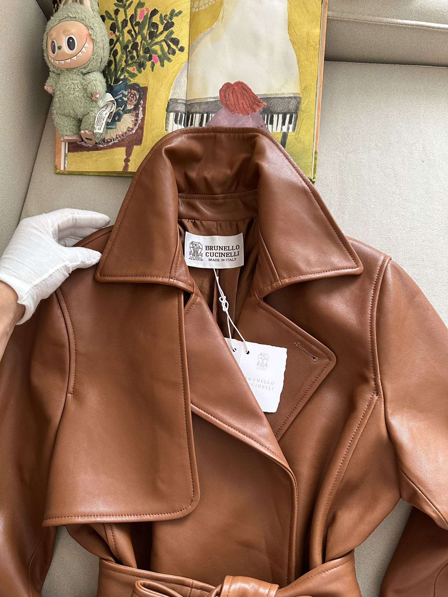 BRUNELLO CUCINELLI Женская куртка из кожи с поясом BRUNELLO CUCINELLI Женская куртка из кожи с поясом