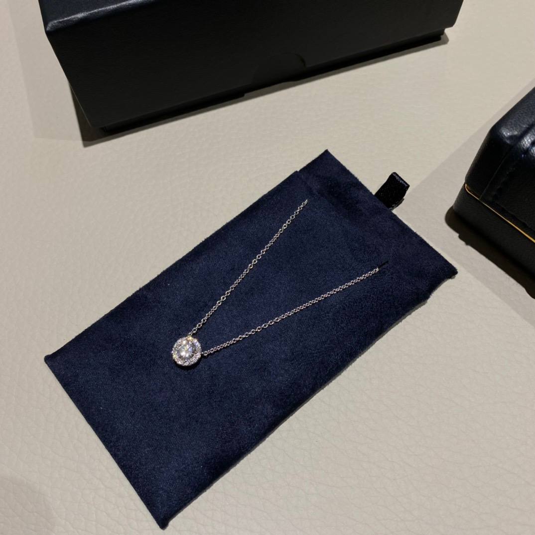 GRAFF Колье Icon с бриллиантами из белого золота GRAFF Колье Icon с бриллиантами из белого золота