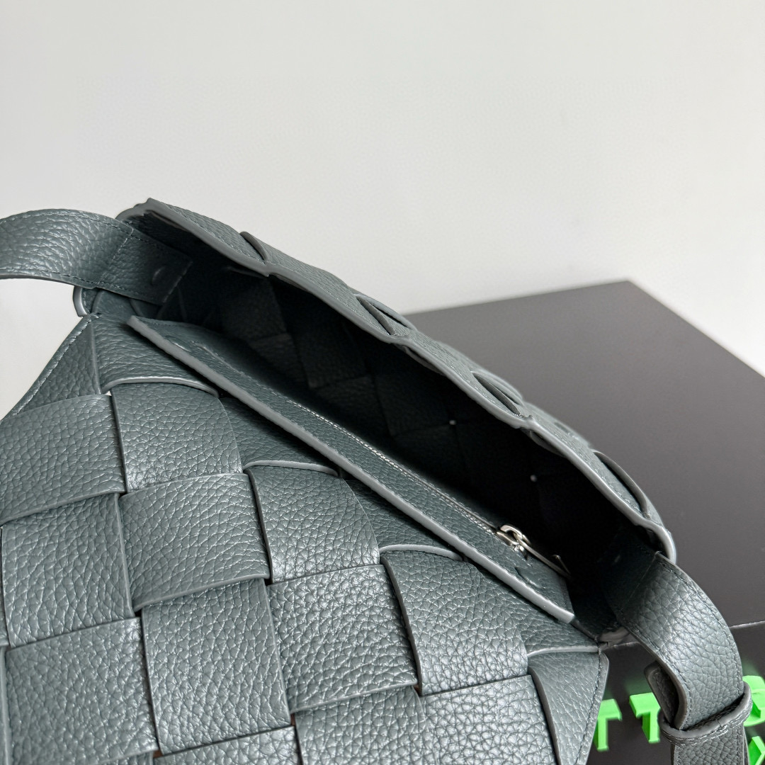 BOTTEGA VENETA Сумка Diago