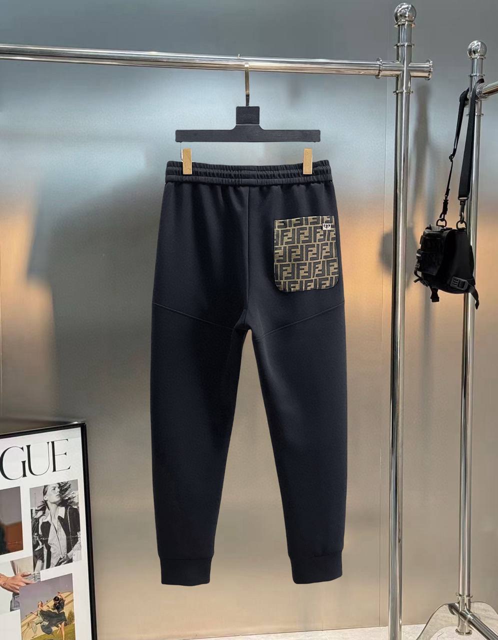 FENDI Мужские брюки FENDI Мужские брюки