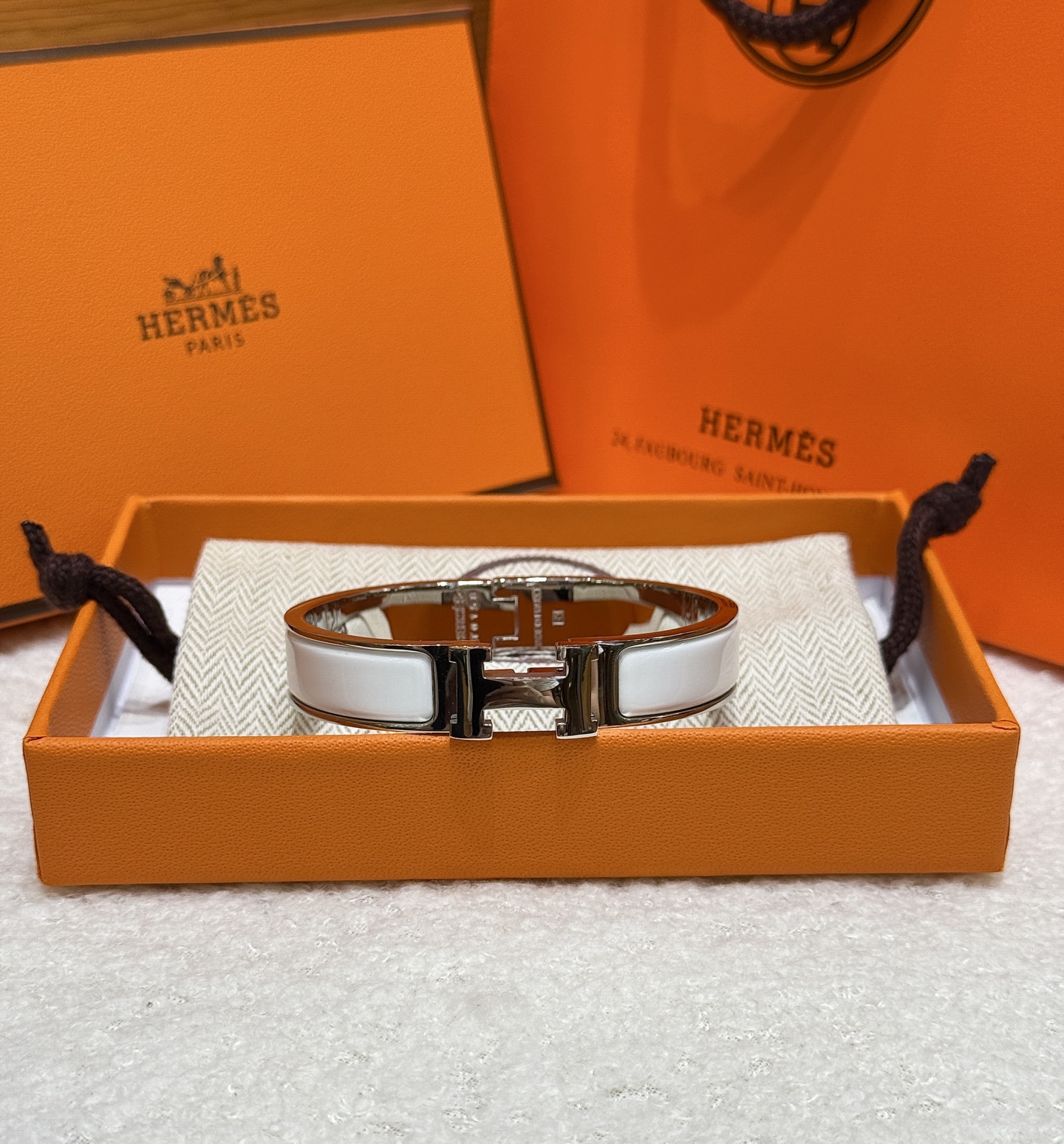 HERMES Браслет Clic H с застёжкой-тогл