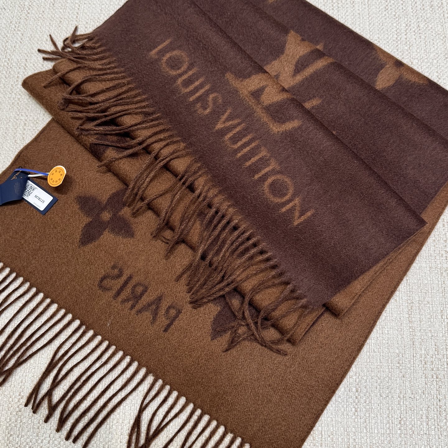 LOUIS VUITTON Женский шарф из кашемира с логотипом