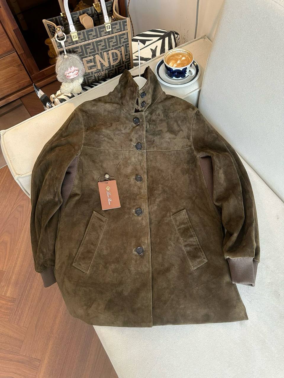 LORO PIANA Женская кожаная куртка из козьей кожи 