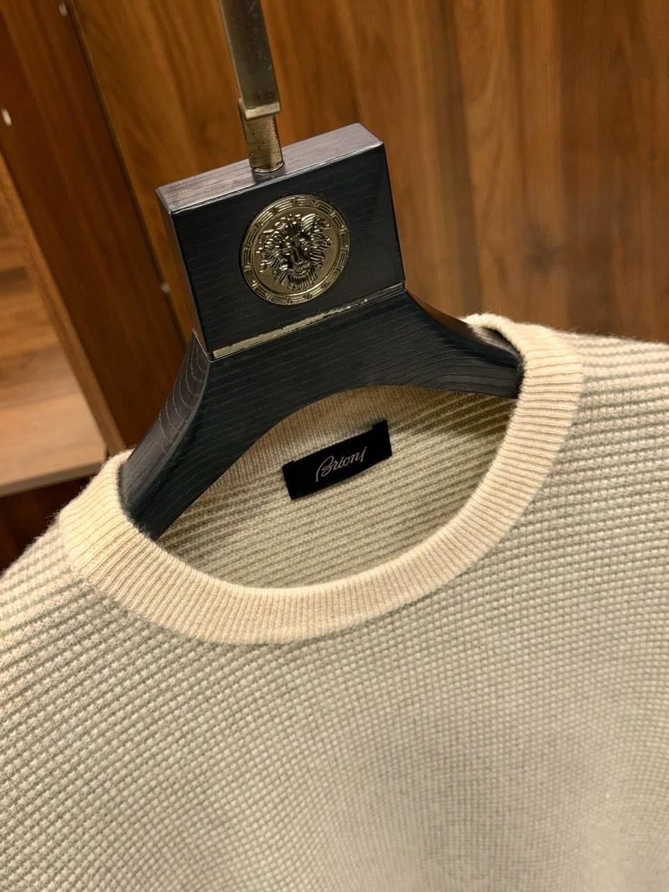 BRIONI Мужской свитер из кашемира  BRIONI Мужской свитер из кашемира