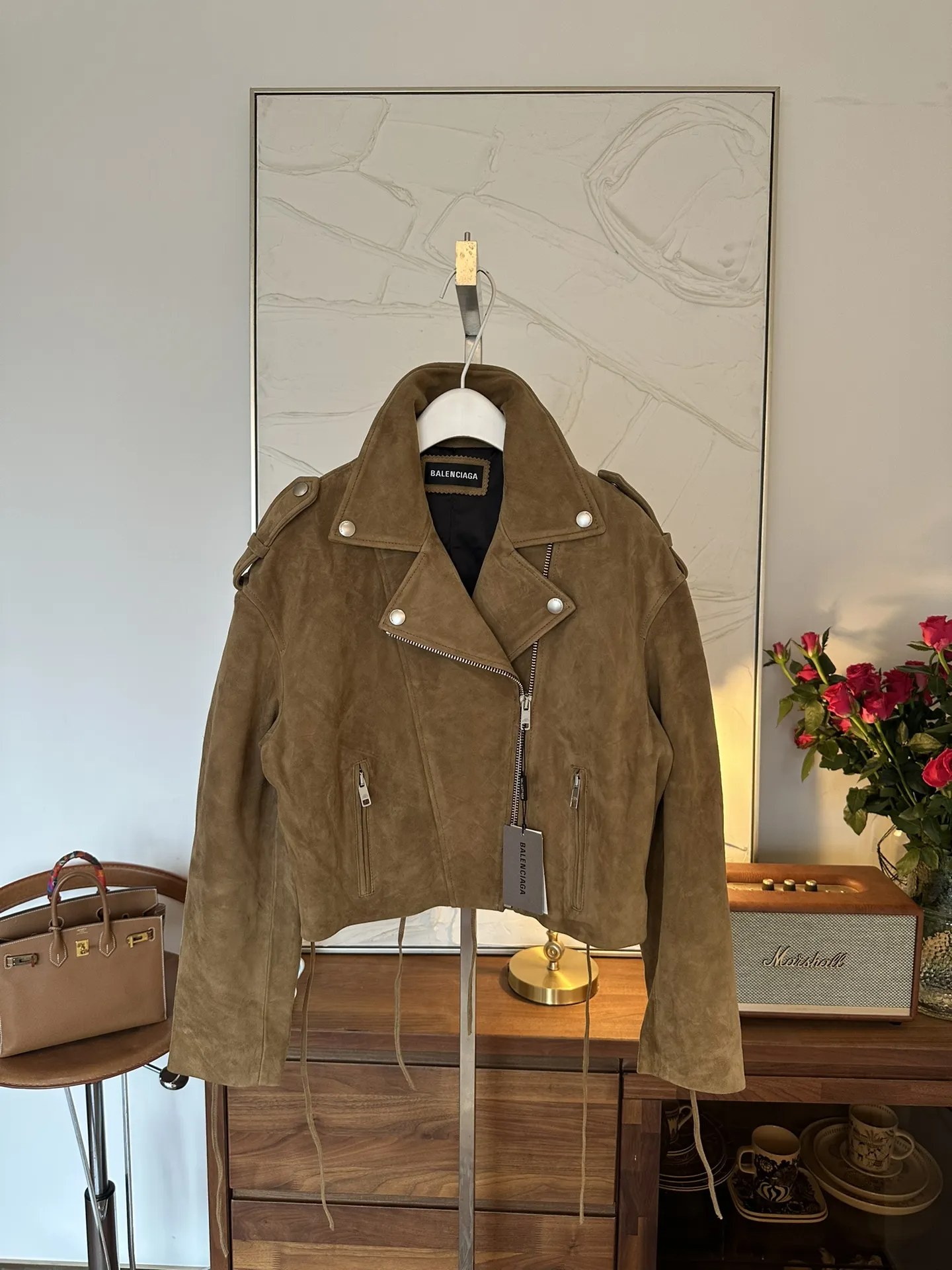BALENCIAGA Женская куртка из замши BALENCIAGA Женская куртка из замши