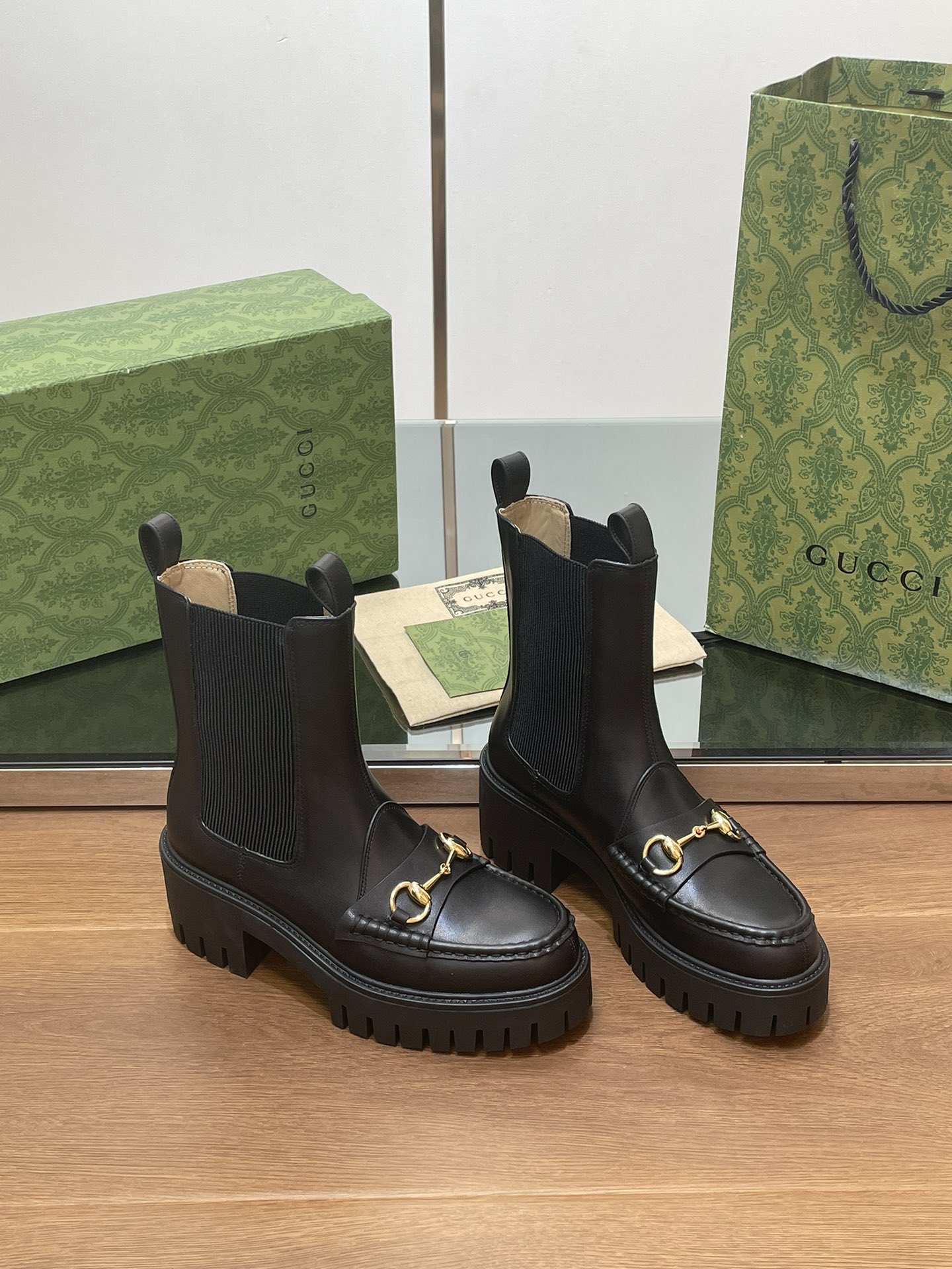 GUCCI Женские ботинки Horsebit GUCCI Женские ботинки Horsebit