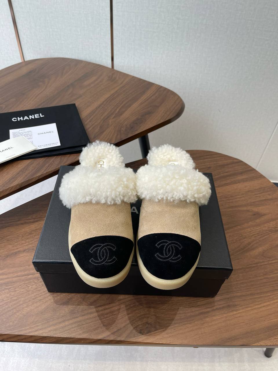 CHANEL Женские мюли CHANEL Женские мюли