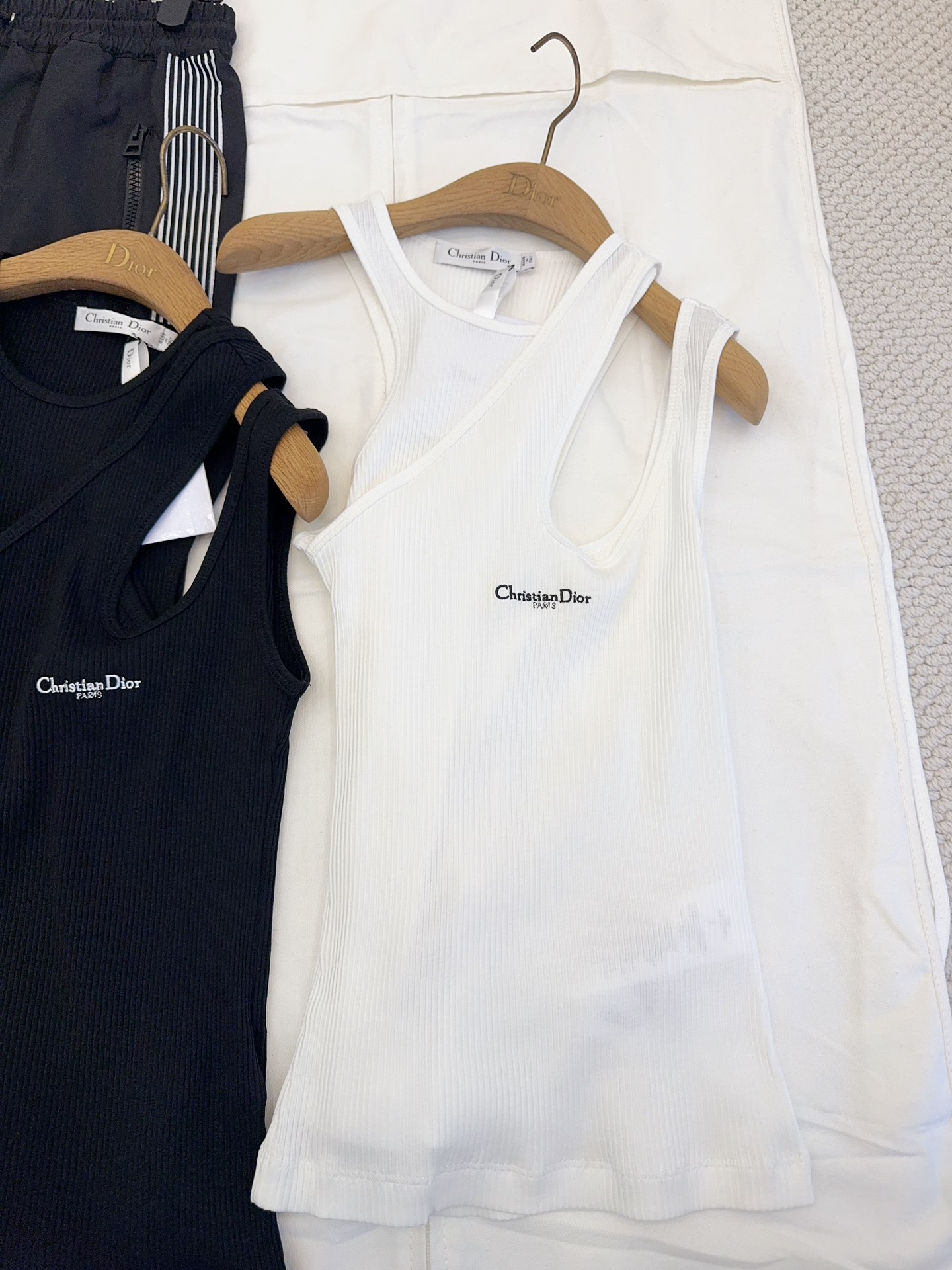 CHRISTIAN DIOR Женский топ CHRISTIAN DIOR Женский топ