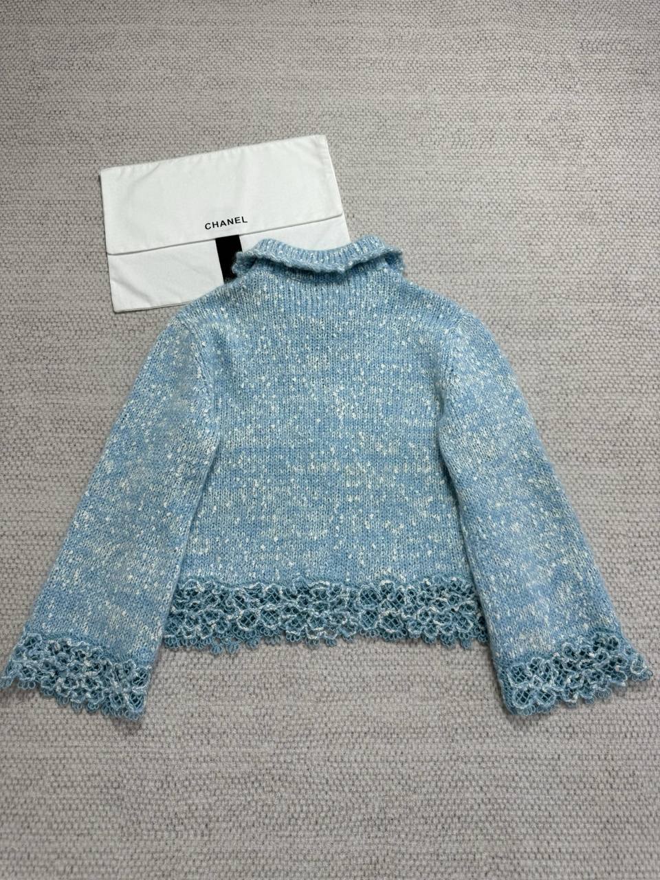 CHANEL Женский кардиган из шерсти CHANEL Женский кардиган из шерсти