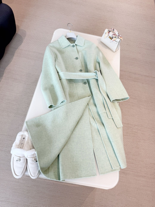 HERMES Женское пальто