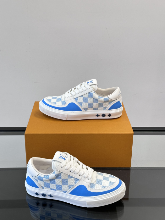 LOUIS VUITTON Мужские кроссовки