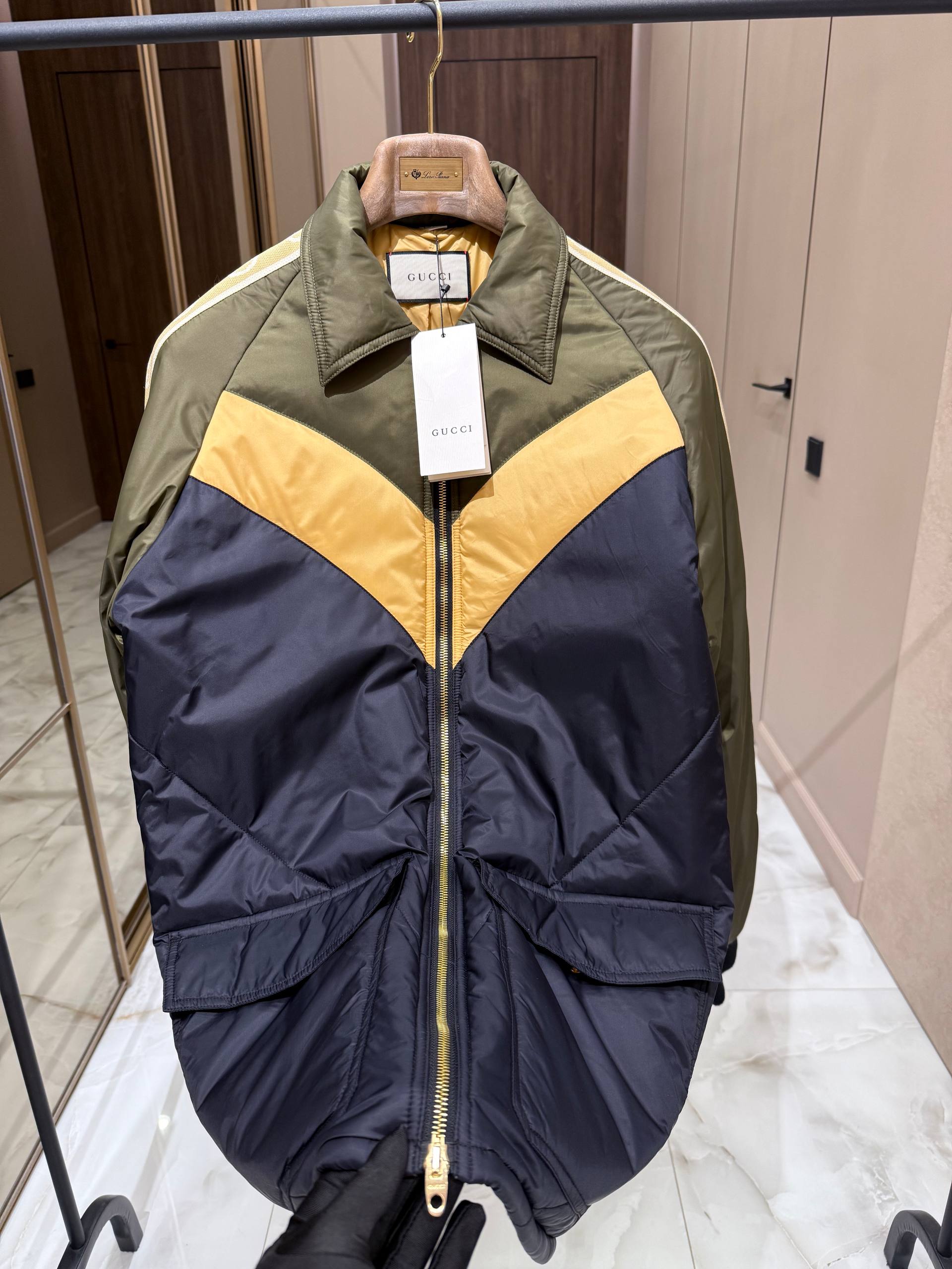 GUCCI Мужская куртка  GUCCI Мужская куртка