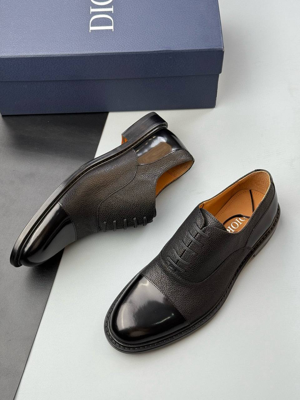 CHRISTIAN DIOR Мужские туфли CHRISTIAN DIOR Мужские туфли