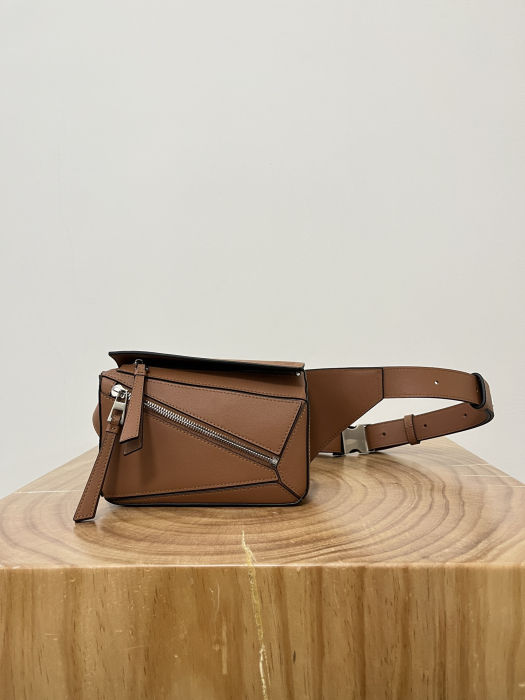 LOEWE Поясная сумка Puzzle mini