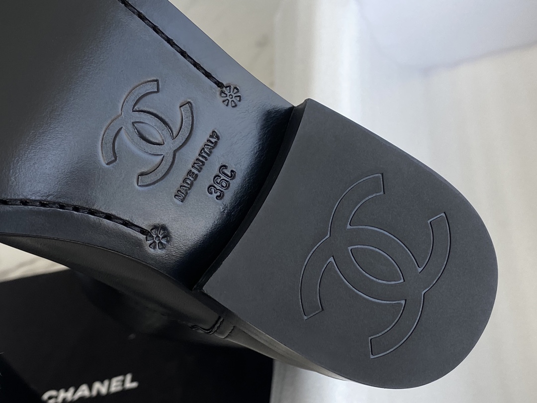 CHANEL Женские высокие сапоги 23S CHANEL Женские высокие сапоги 23S