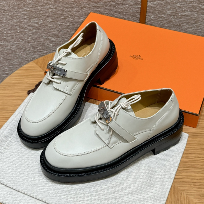 HERMES Женские лоферы First из телячьей кожи