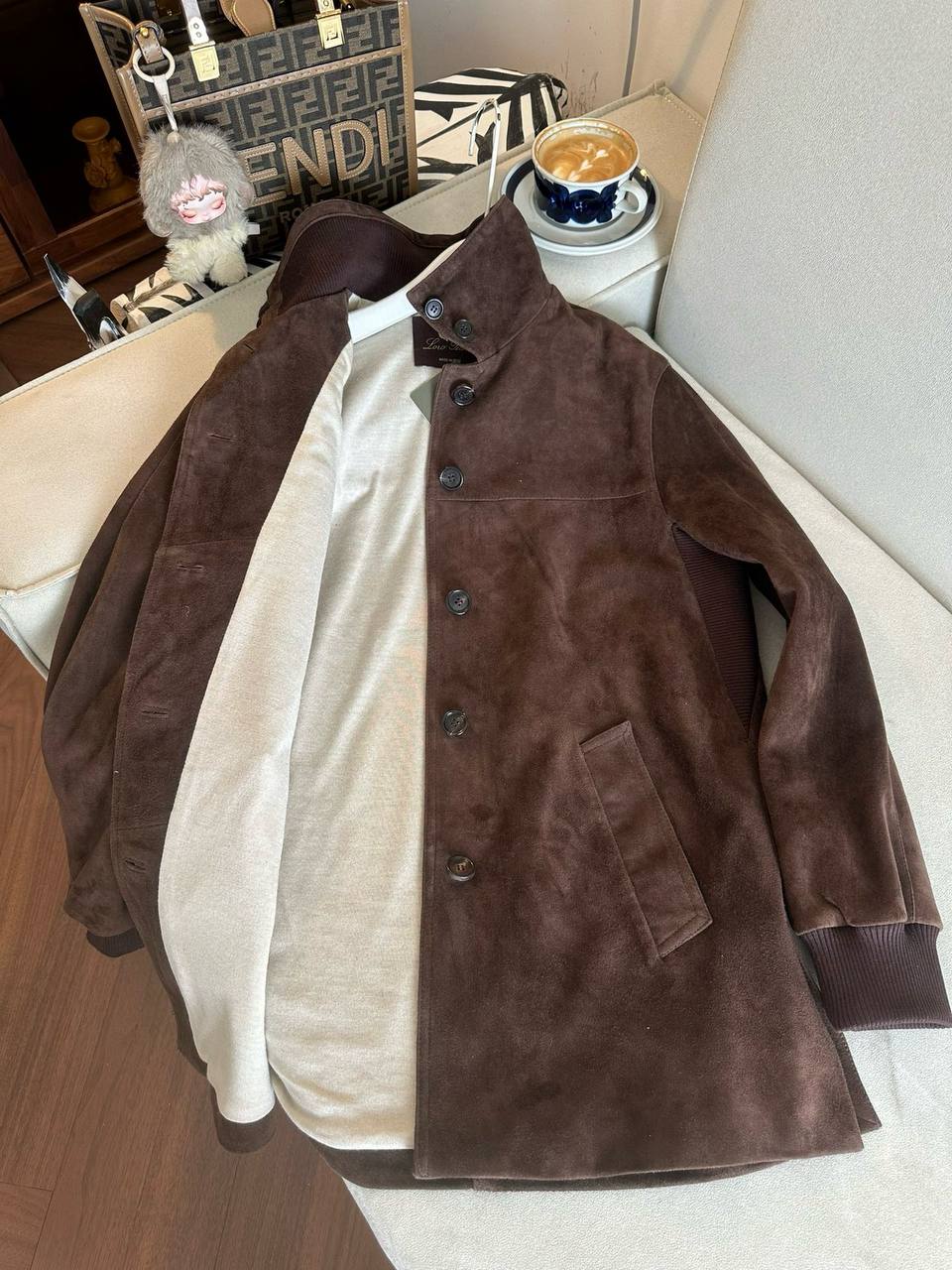 LORO PIANA Женская кожаная куртка из козьей кожи LORO PIANA Женская кожаная куртка из козьей кожи