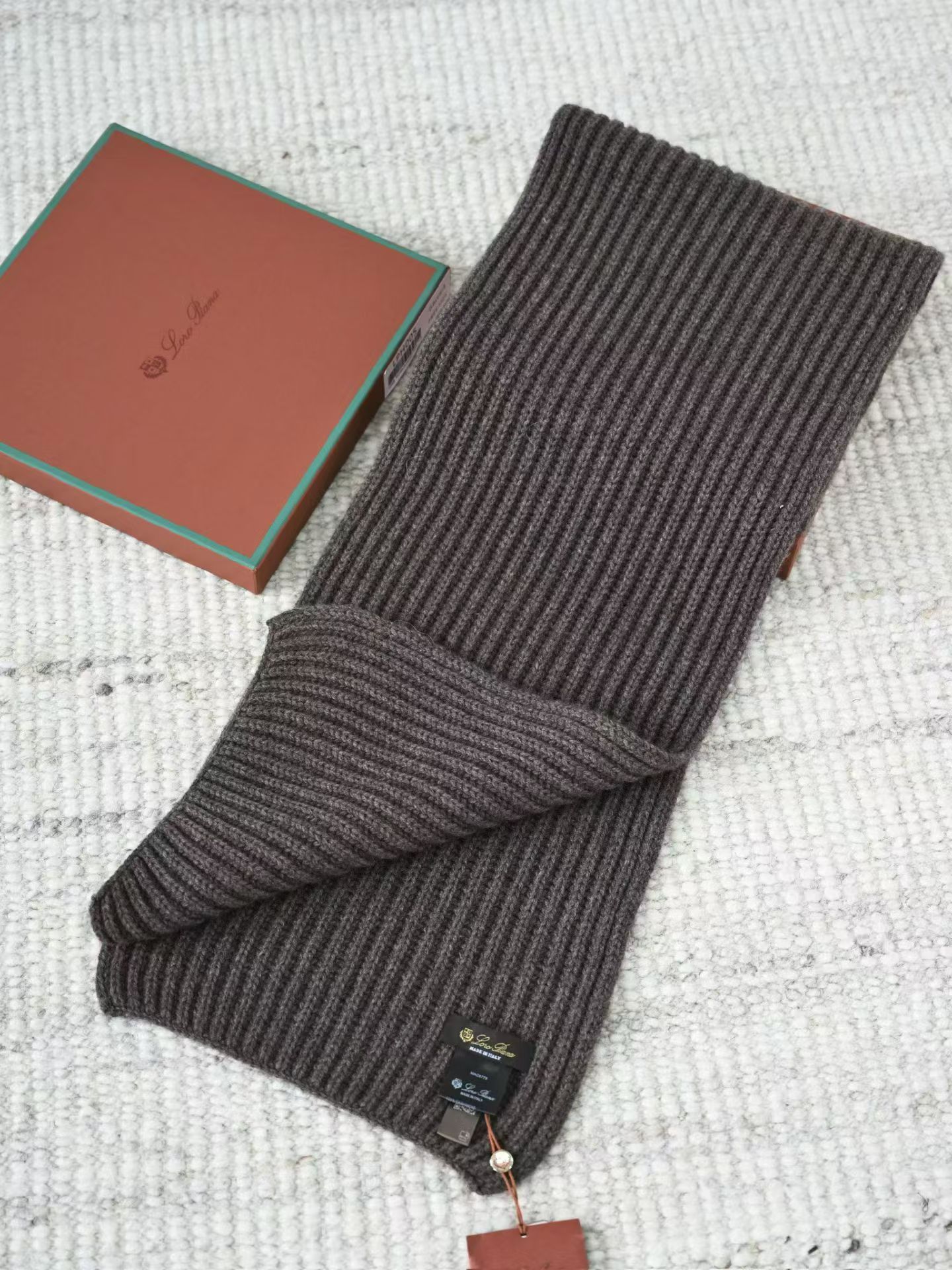 LORO PIANA Мужской шарф из кашемира 