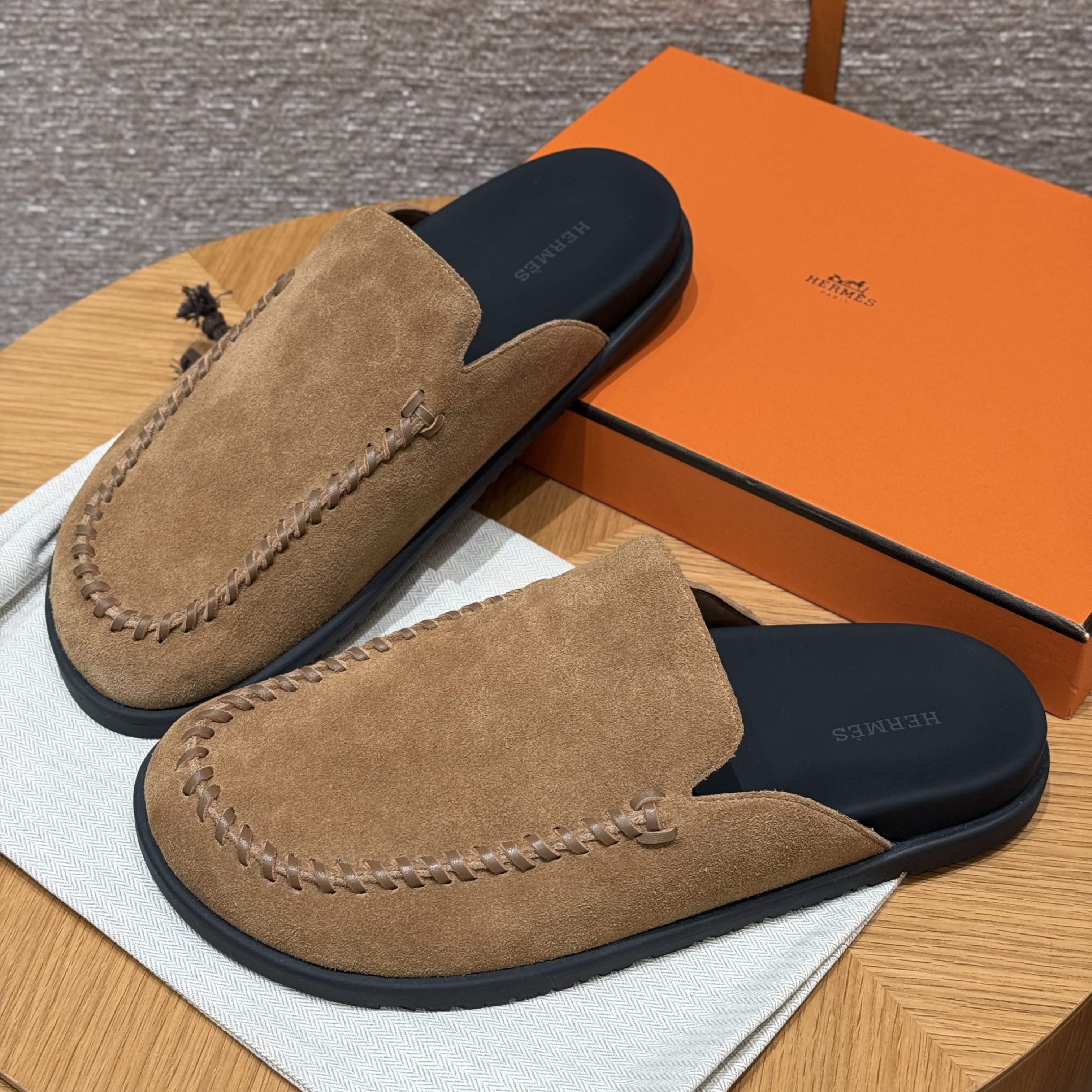 HERMES Мужские мюли Johan HERMES Мужские мюли Johan