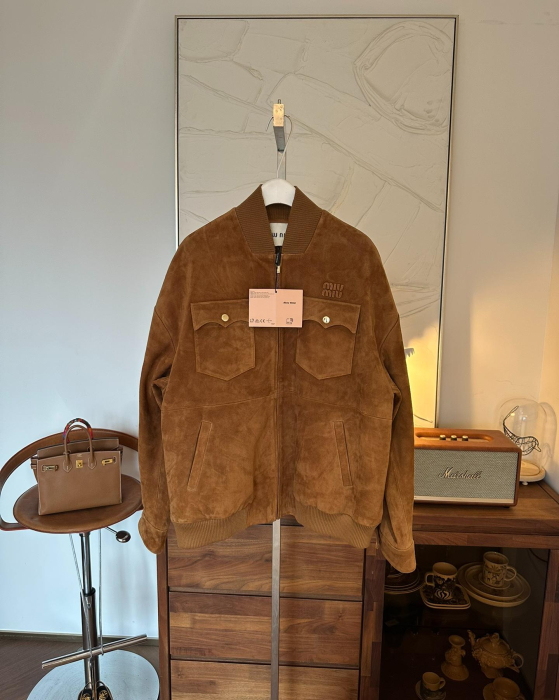 MIU MIU Женская куртка из замши