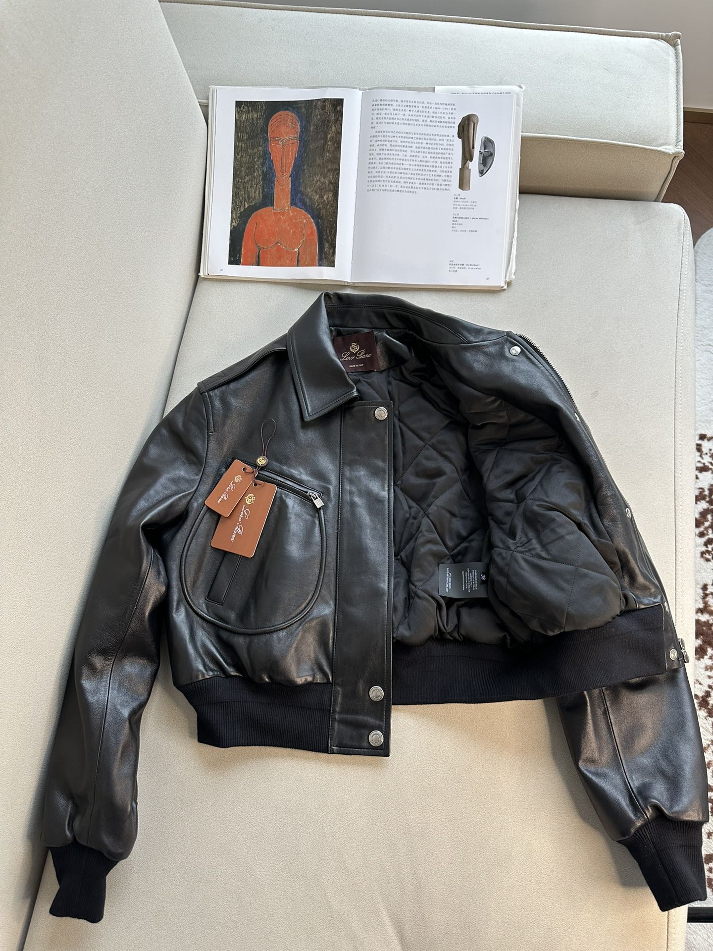 LORO PIANA Женская кожаная куртка LORO PIANA Женская кожаная куртка