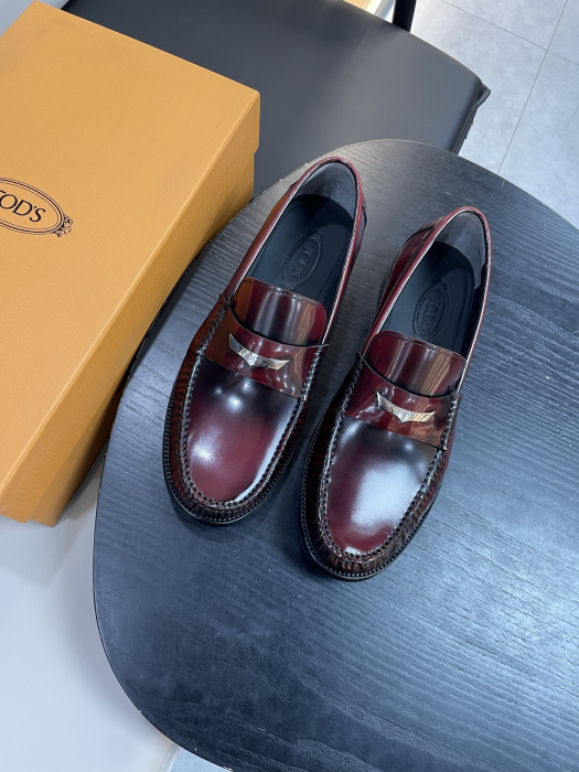 TOD'S Мужские лоферы коровья кожа