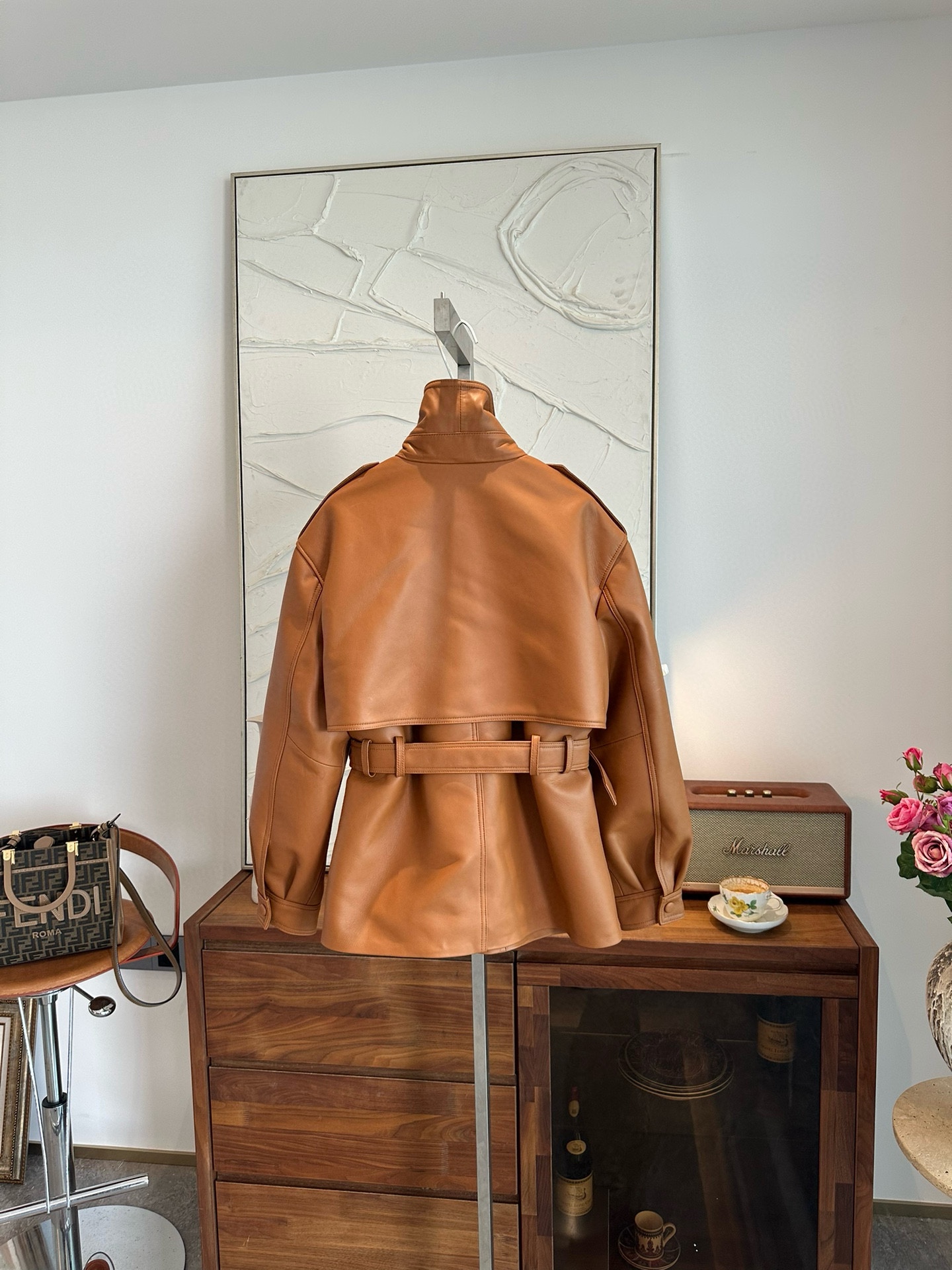 SAINT LAURENT Женская кожаная куртка SAINT LAURENT Женская кожаная куртка