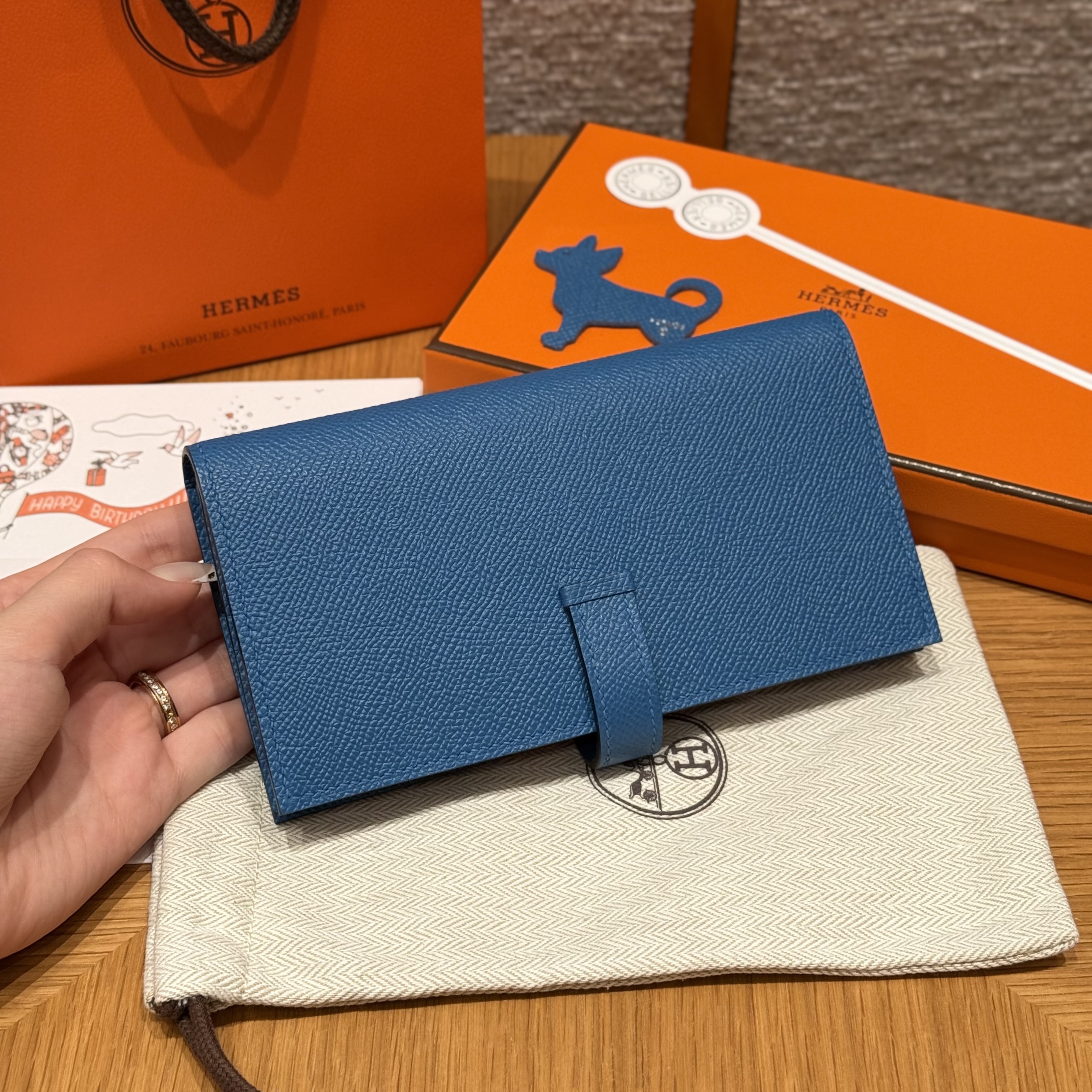 HERMES Кошелёк Bearn 17.5 см 7Q/Blue Mykonos Epsom HERMES Кошелёк Bearn 17.5 см 7Q/Blue Mykonos Epsom
