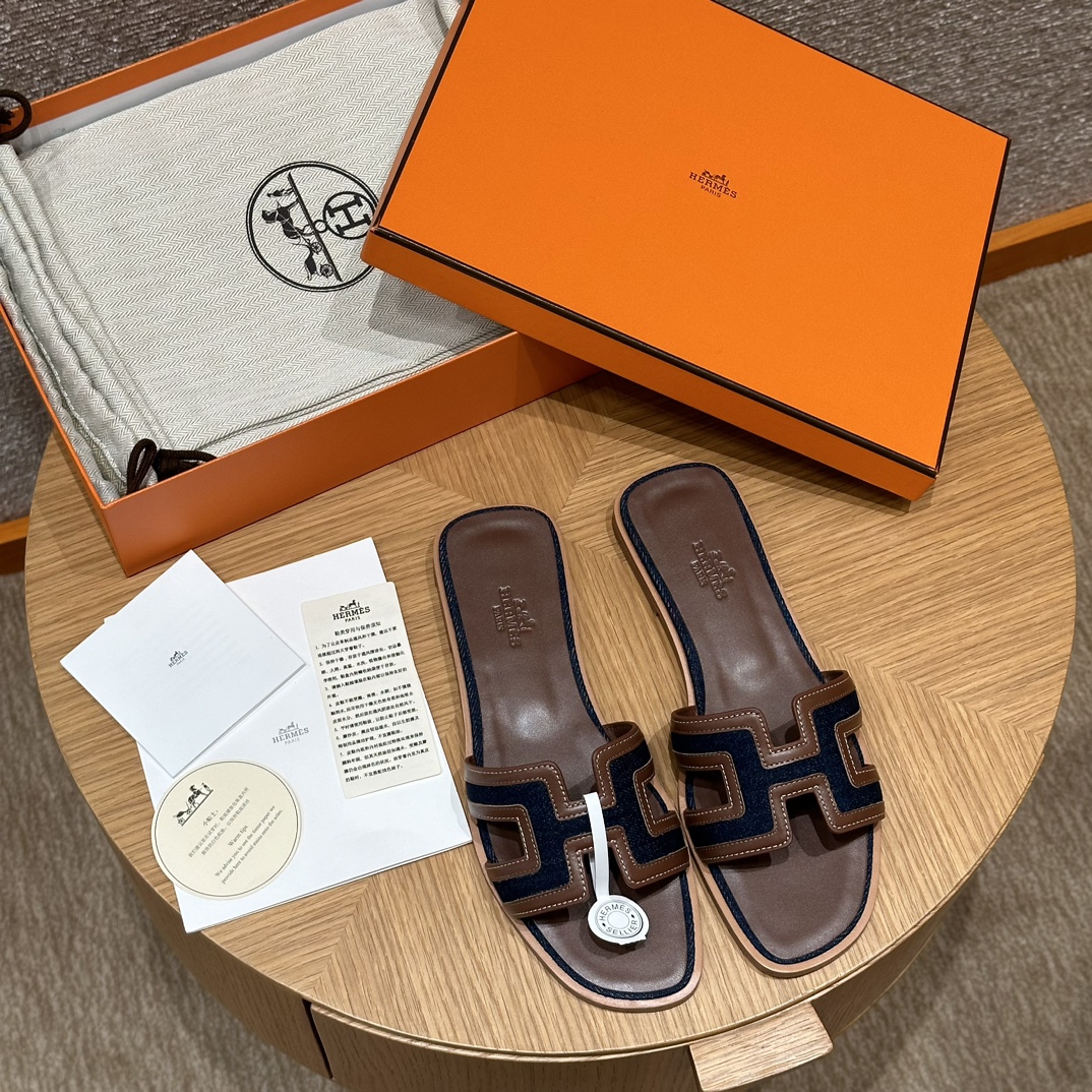 HERMES Женские сандалии Oran деним