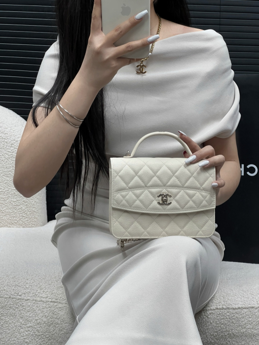 CHANEL Женская Cумка-рюкзак 25C