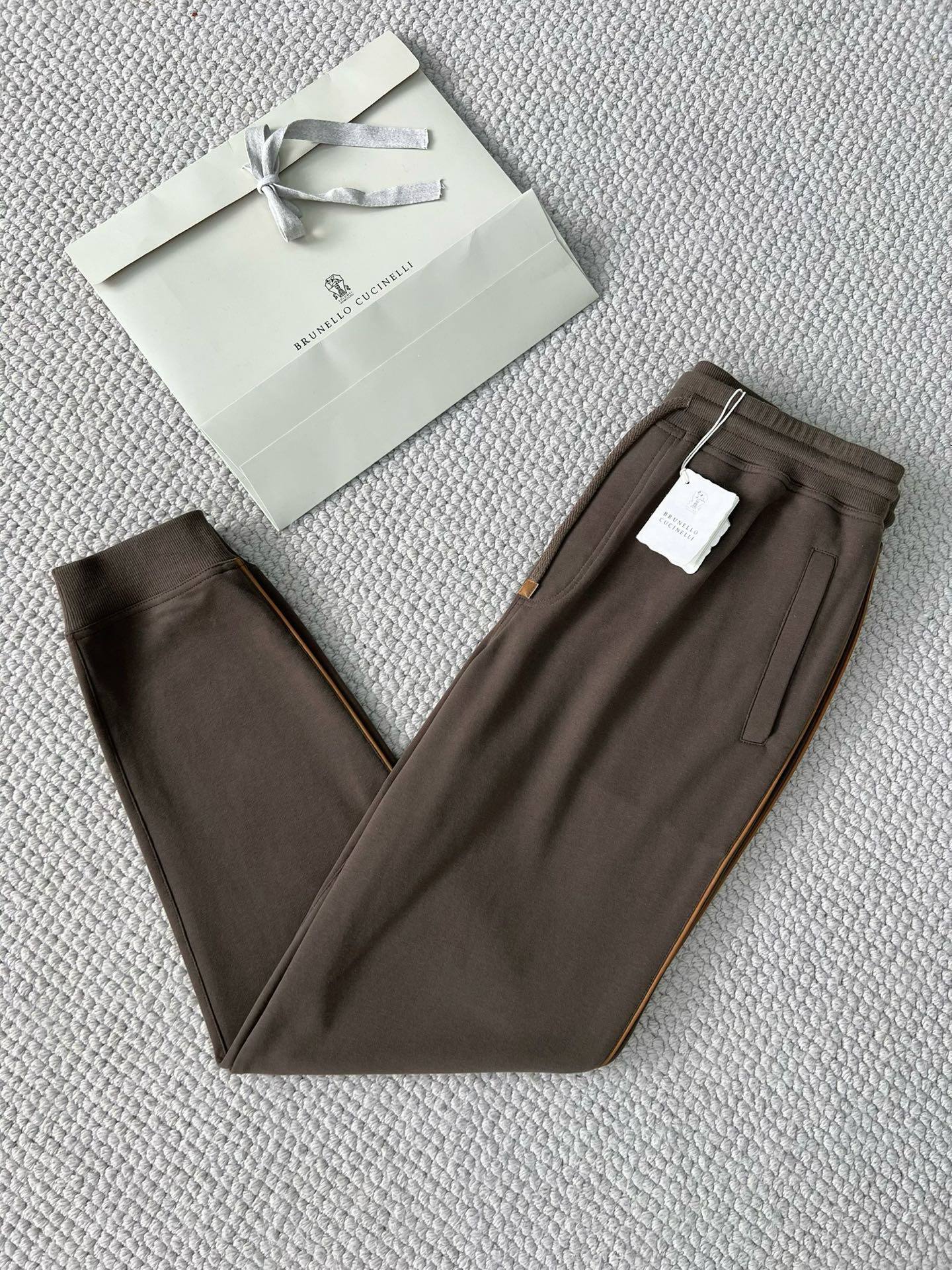 BRUNELLO CUCINELLI Мужской костюм