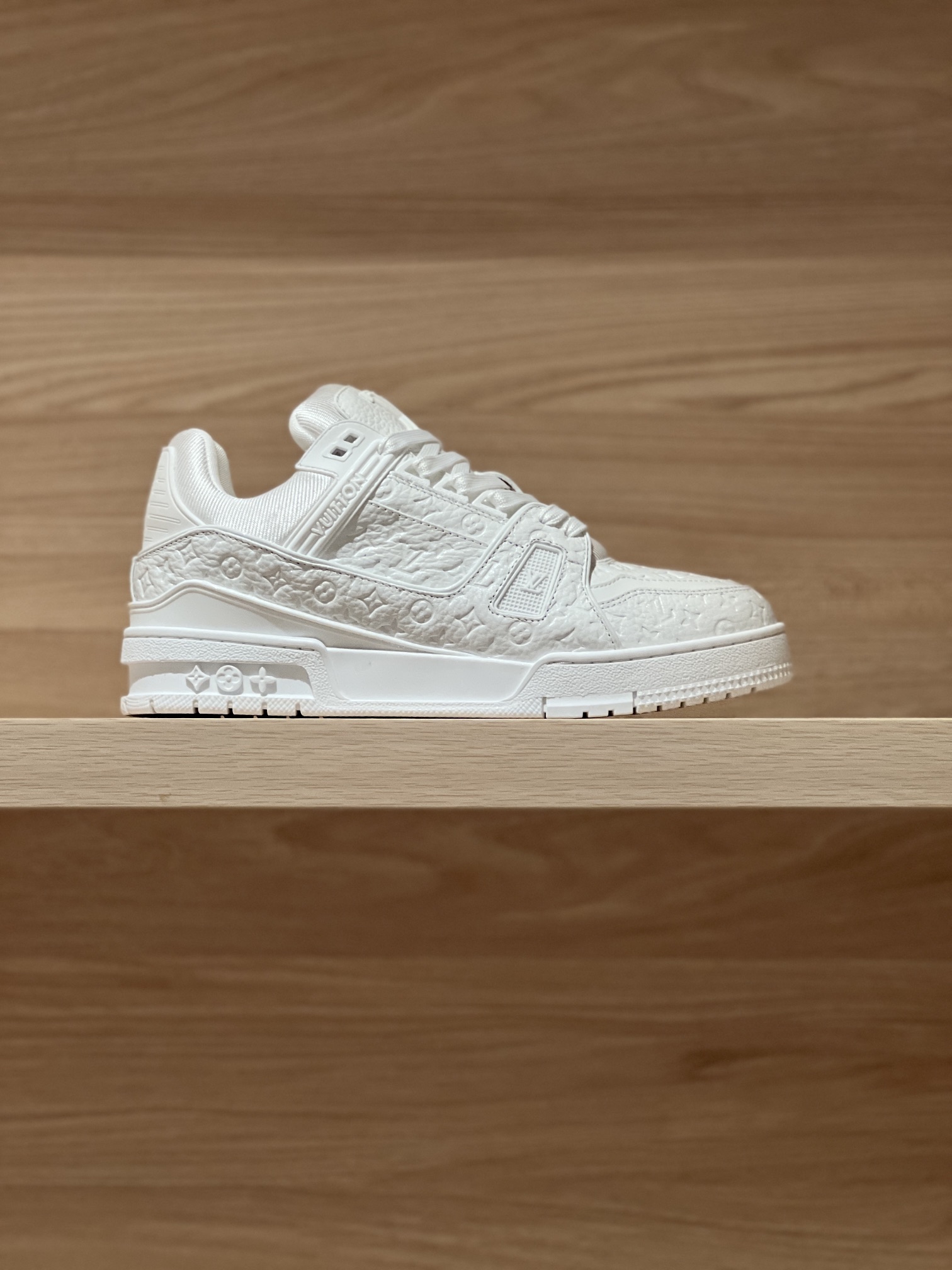 LOUIS VUITTON Кроссовки LV Trainer 25FW