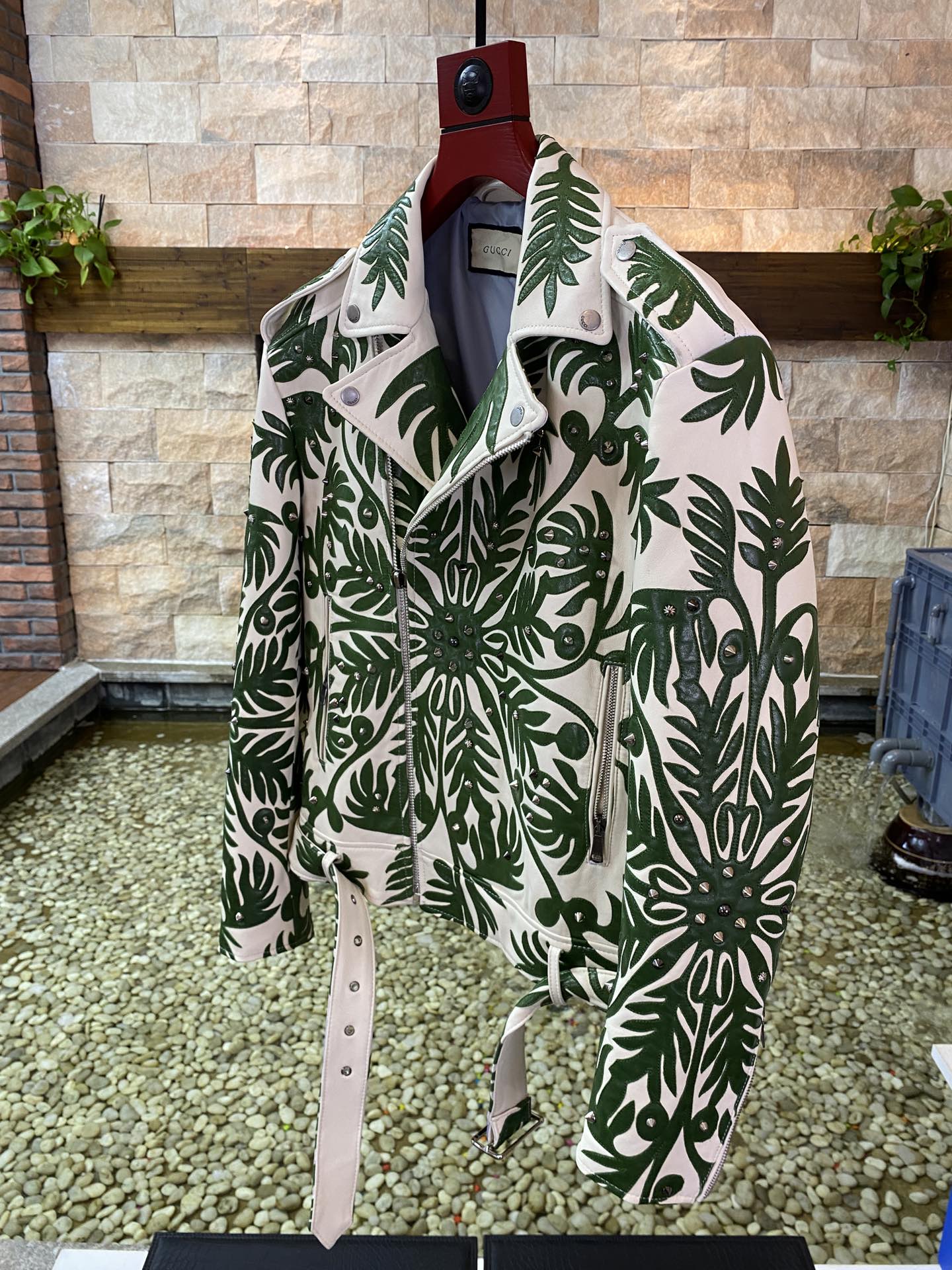 GUCCI Мужская кожаная куртка GUCCI Мужская кожаная куртка