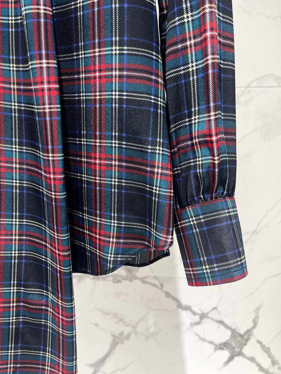 SAINT LAURENT Женская шёлковая рубашка SAINT LAURENT Женская шёлковая рубашка