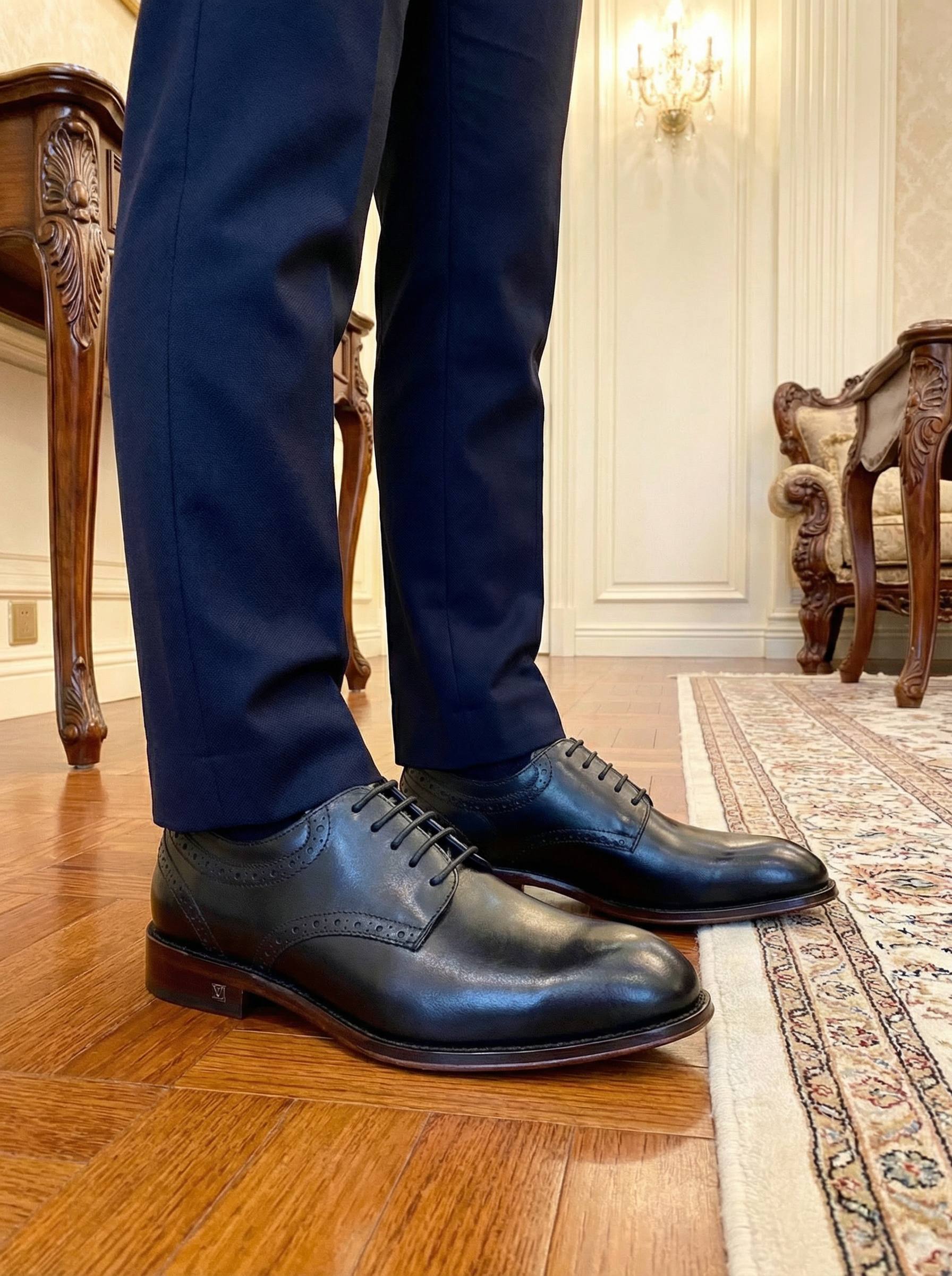 LOUIS VUITTON Мужские туфли LOUIS VUITTON Мужские туфли