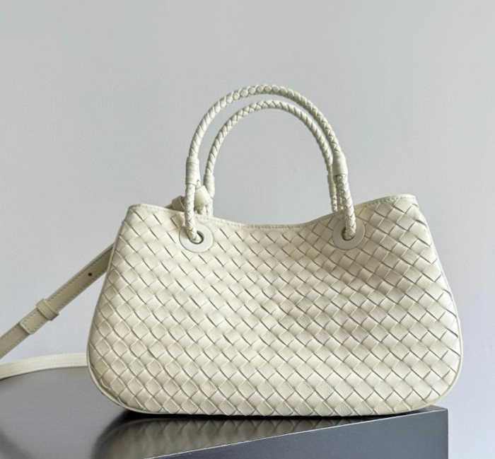 BOTTEGA VENETA Женская сумка Basket