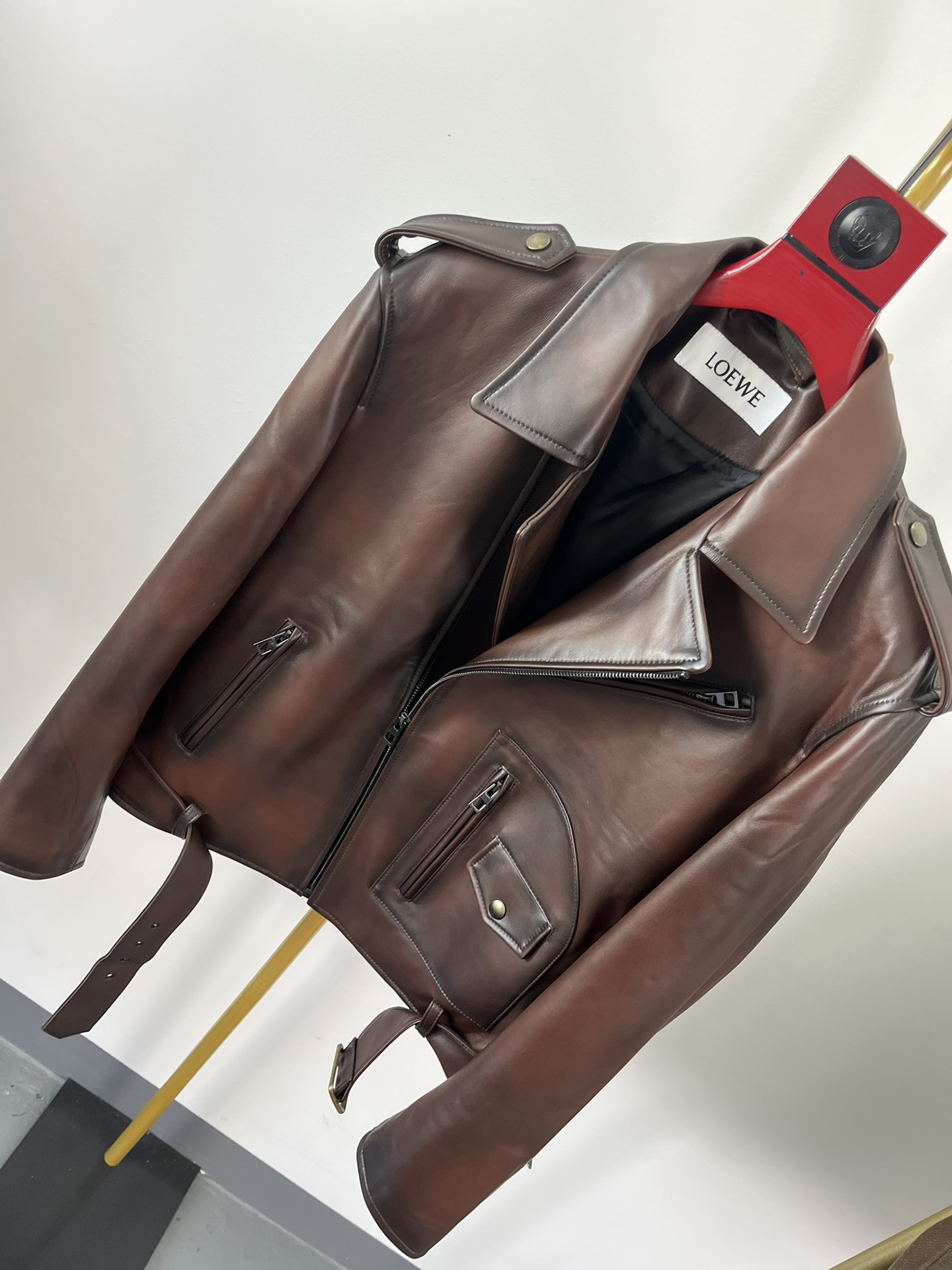 LOEWE Мужская кожаная куртка LOEWE Мужская кожаная куртка