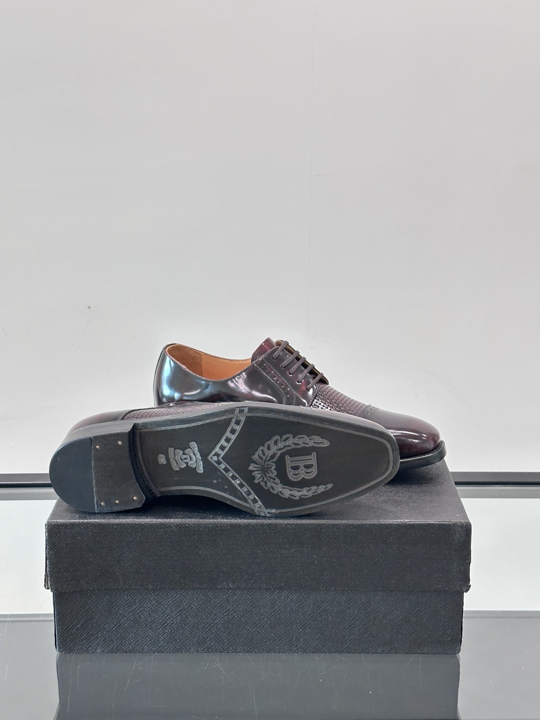 BALMAIN Мужские туфли коровья кожа BALMAIN Мужские туфли коровья кожа