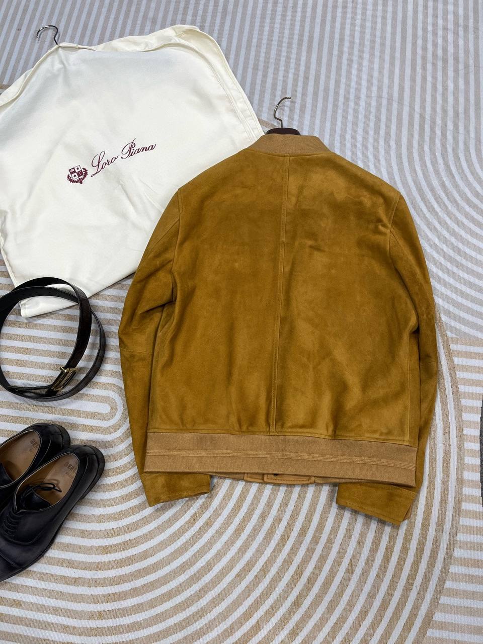 LORO PIANA Мужская кожаная куртка LORO PIANA Мужская кожаная куртка