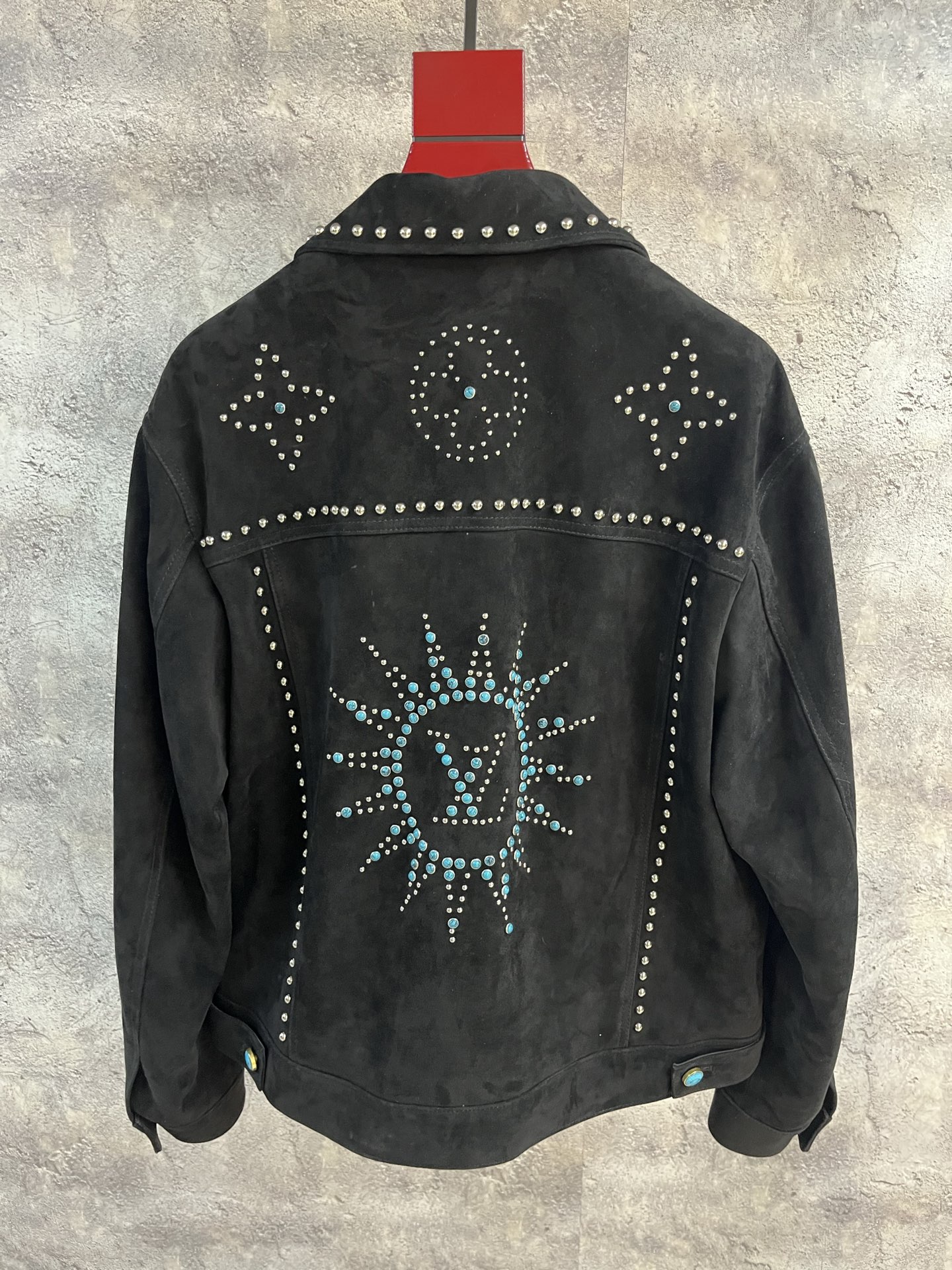 LOUIS VUITTON Мужская куртка из замши LOUIS VUITTON Мужская куртка из замши