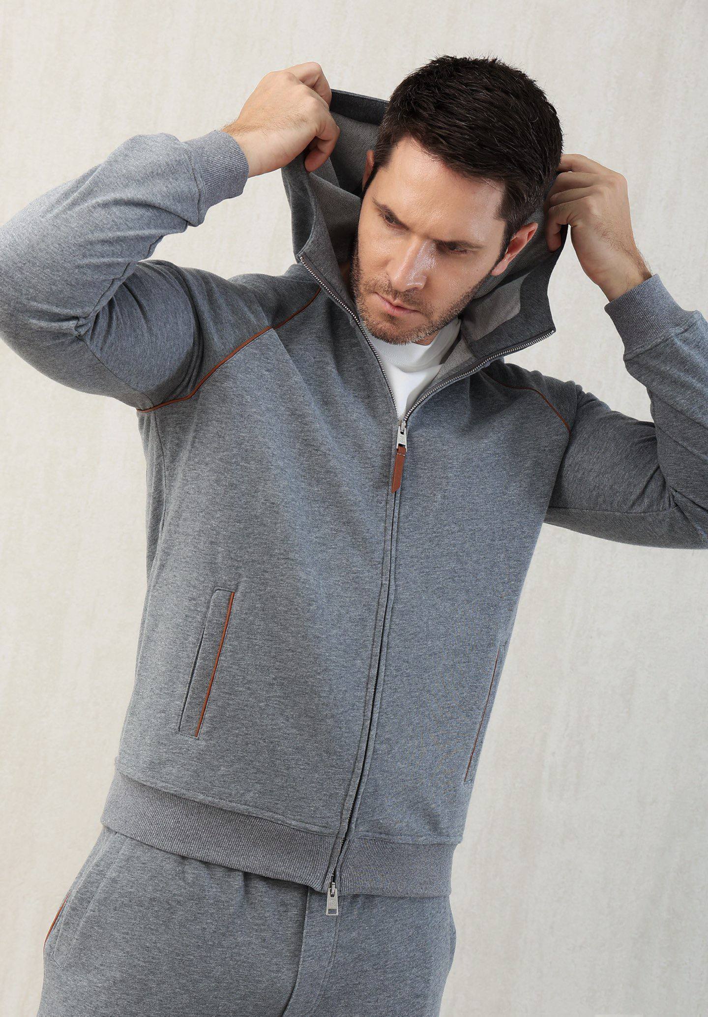 BRUNELLO CUCINELLI Мужской костюм с капюшоном 