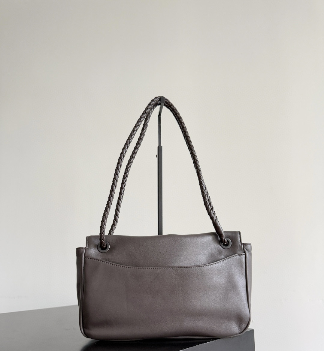 BOTTEGA VENETA Женская сумка Madison