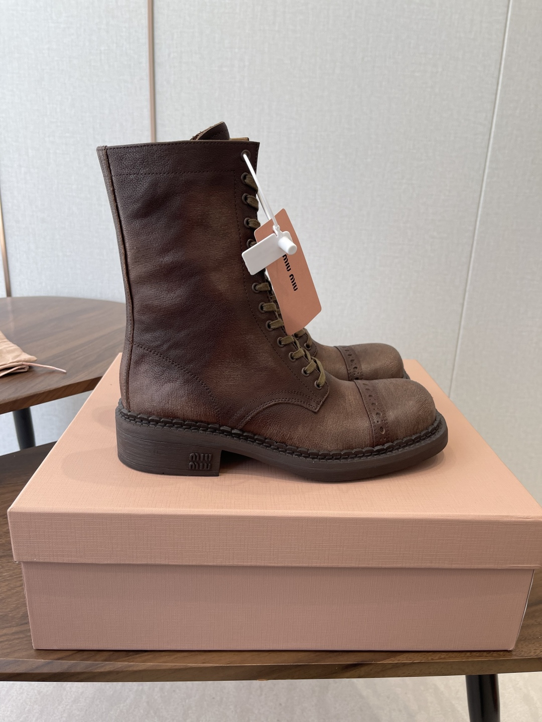 MIU MIU Женские ботинки из телячьей кожи 