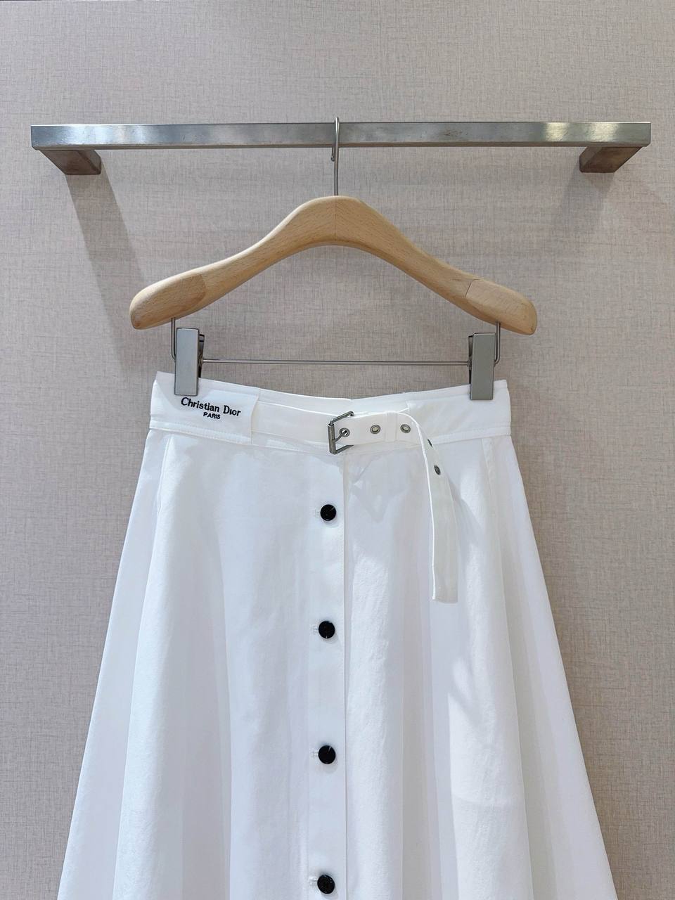 CHRISTIAN DIOR Женская юбка CHRISTIAN DIOR Женская юбка