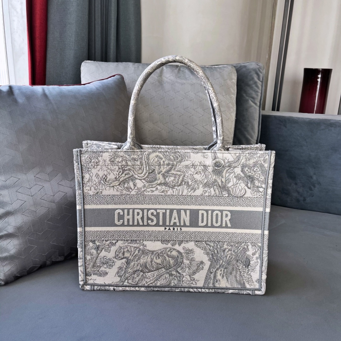 CHRISTIAN DIOR Женская сумка Dior Book Tote Tiger Grey