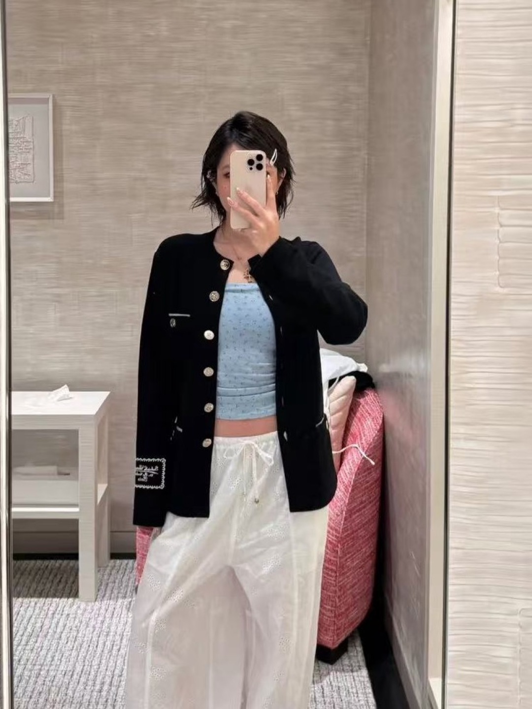 CHANEL Женский кардиган из кашемира CHANEL Женский кардиган из кашемира