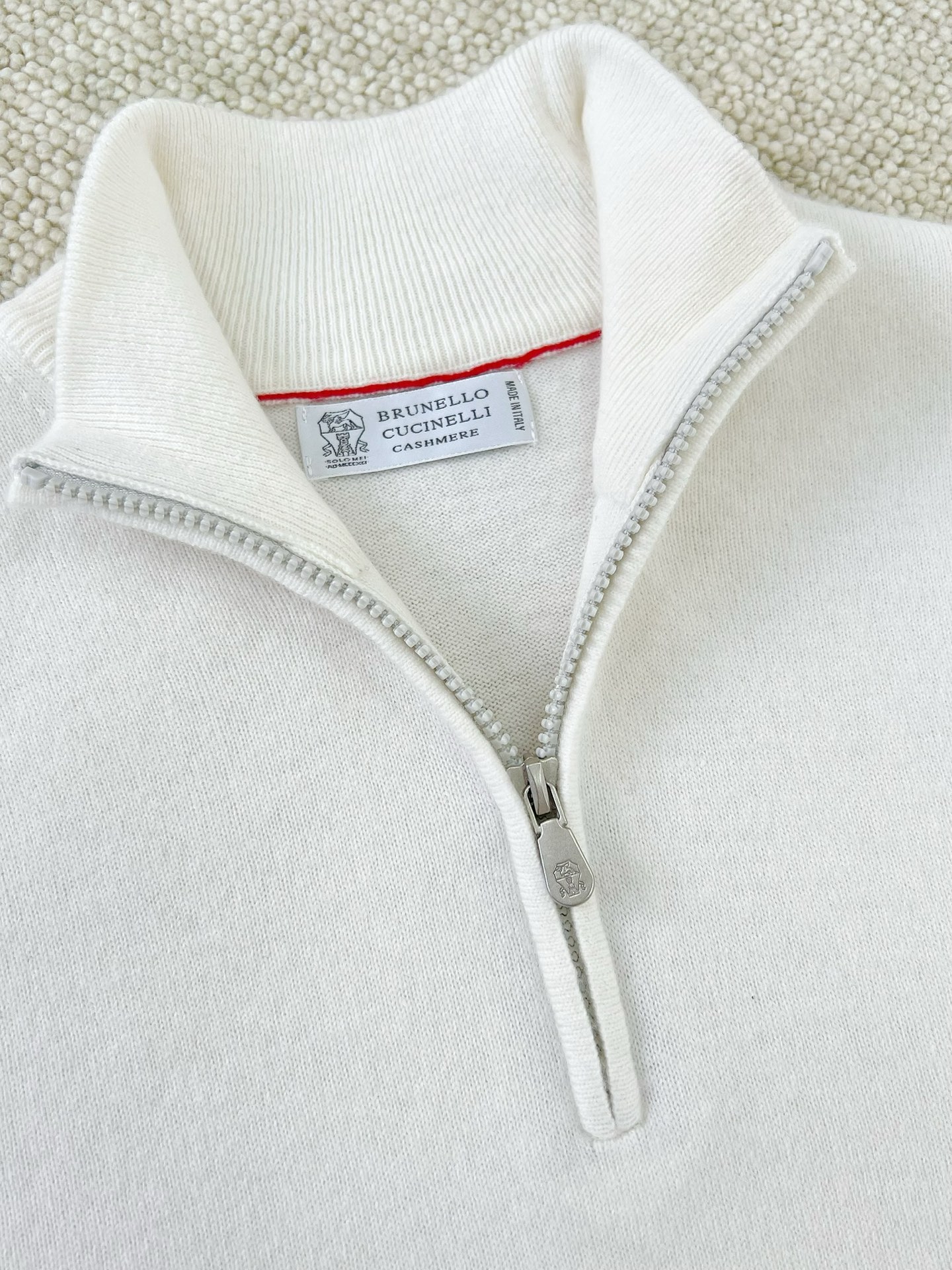 BRUNELLO CUCINELLI Мужской пуловер  BRUNELLO CUCINELLI Мужской пуловер