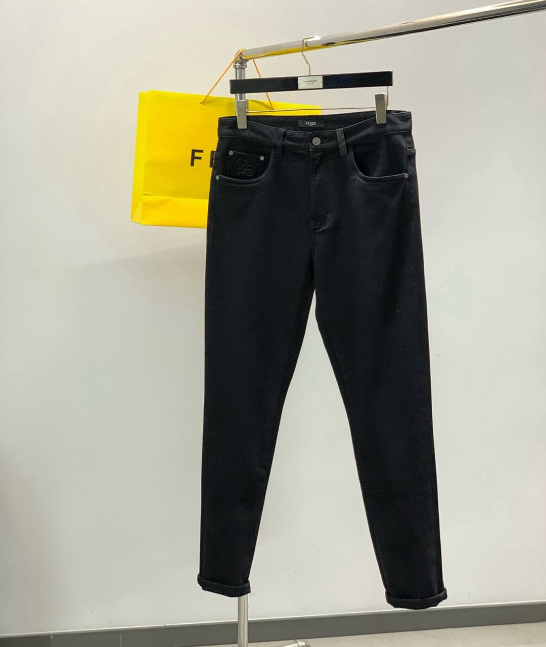 FENDI Мужские джинсы FENDI Мужские джинсы
