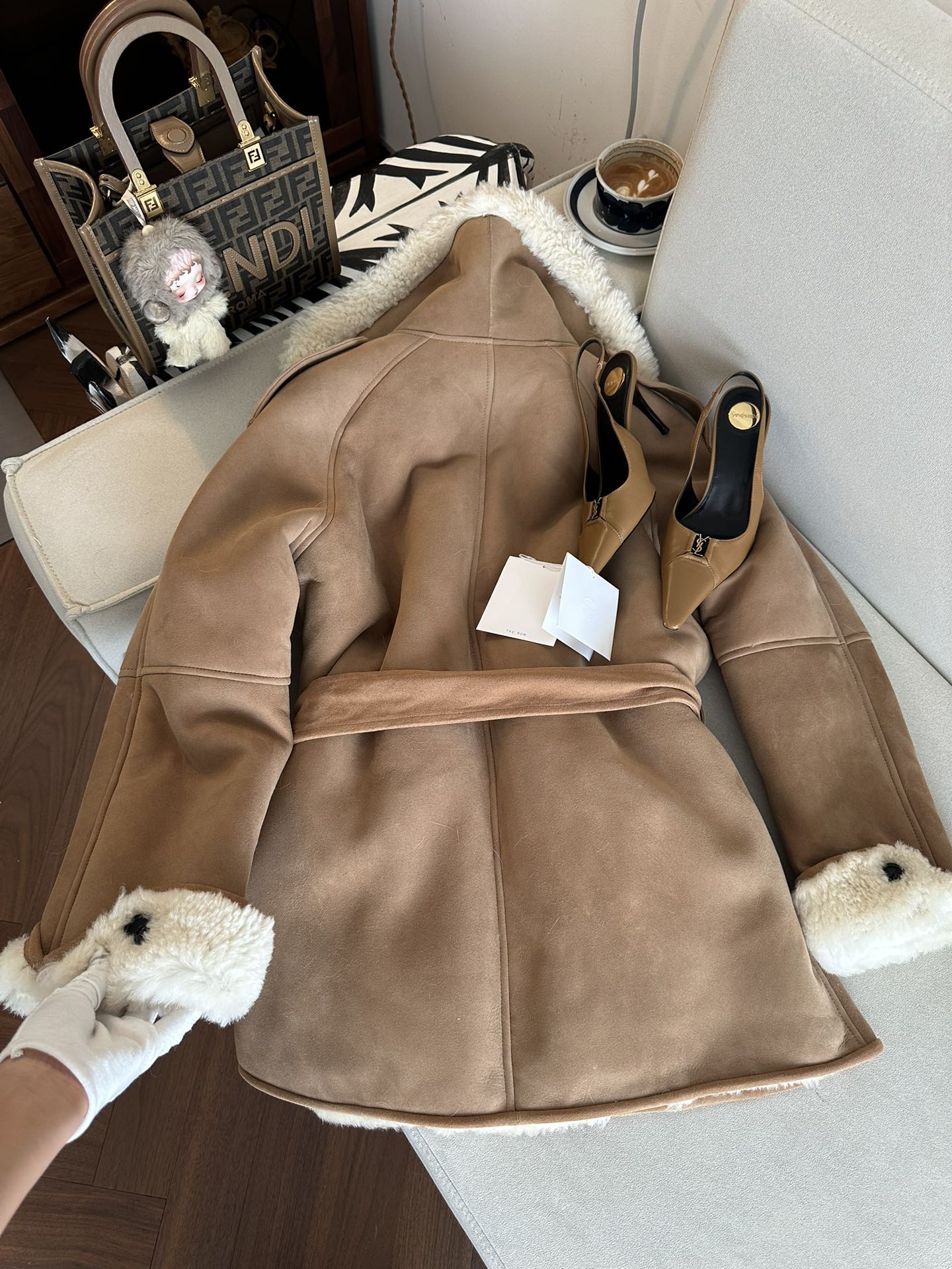 THE ROW Женская дублёнка из овчины  THE ROW Женская дублёнка из овчины