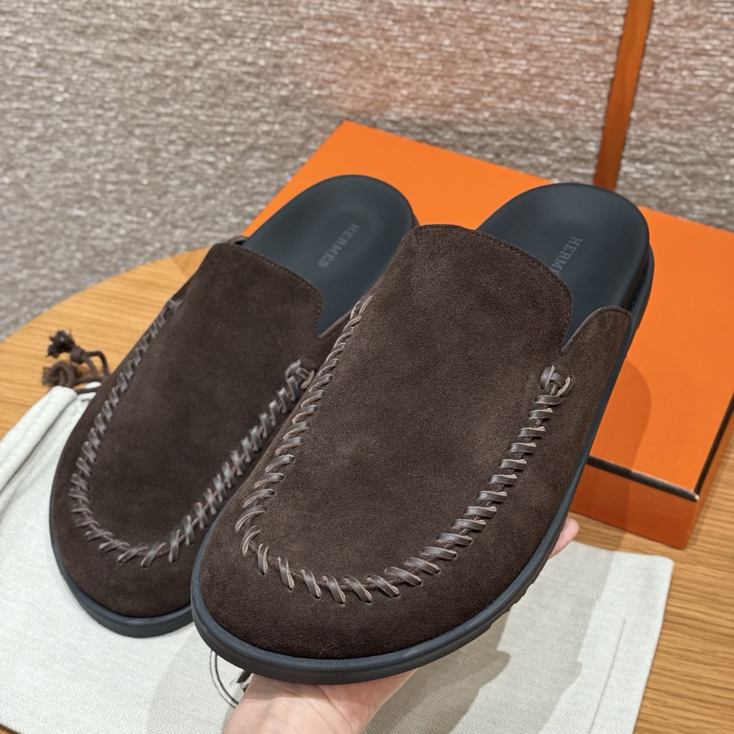 HERMES Мужские мюли Johan 